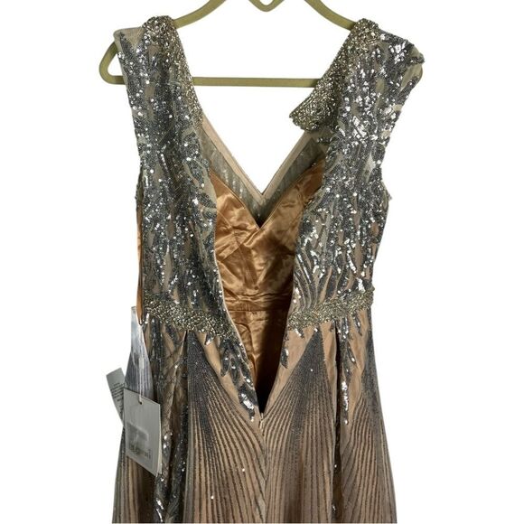 Mac Duggal 4 Nude Silver Cap Sleeve V Neck Midi Gown Art Deco Tea Length 67533 - Picture 15 of 16